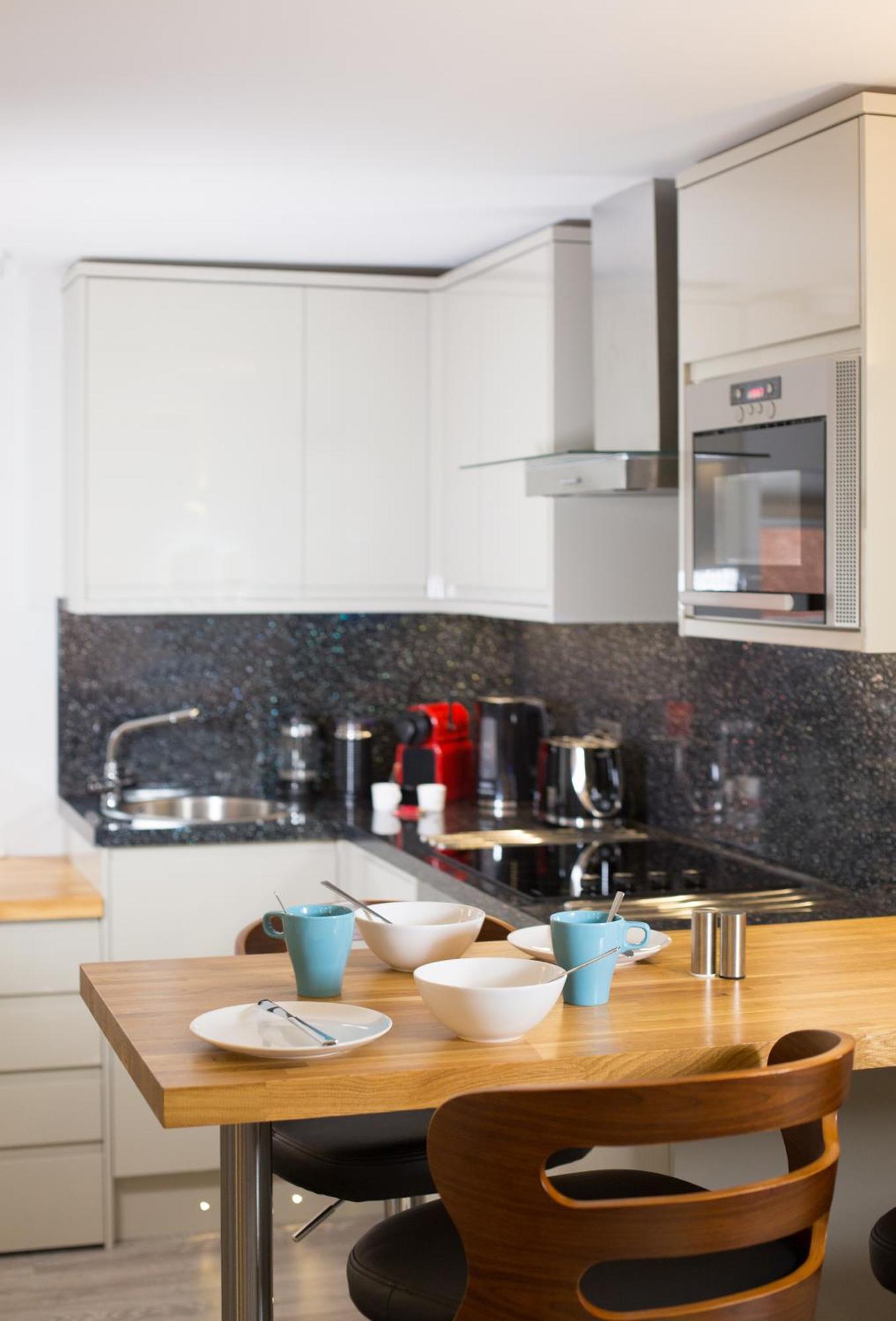 Glenmoriston Town House Apartments 인버네스 외부 사진